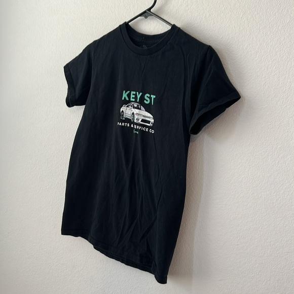 Jr Guys Graphic Tee - S - Picture 3 of 6